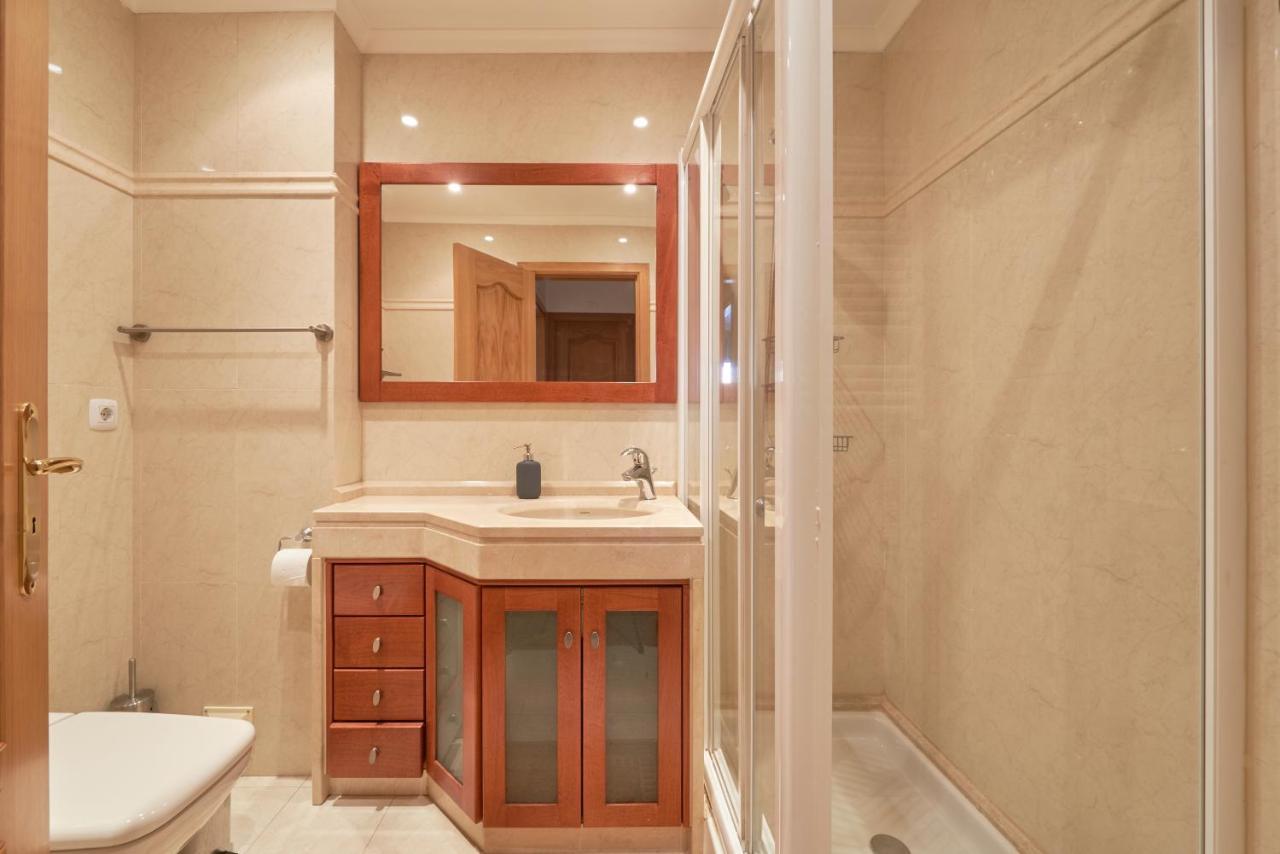 Apartamento Junto Nova&Praia Carcavelos II Eksteriør billede